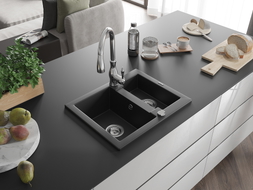 Mexen Carlos granite sink 1.5-bowl with Savita kitchen faucet, black - 6518-77-672601-00