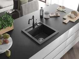 Mexen Vito 1-bowl granite sink with kitchen faucet Carla, black speckled - 6503-76-670700-70