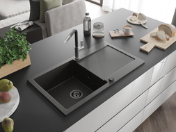 Mexen Leo 1-bowl granite sink with drainer and Flora kitchen faucet, black/gold metallic - 6501-75-670401-07-B