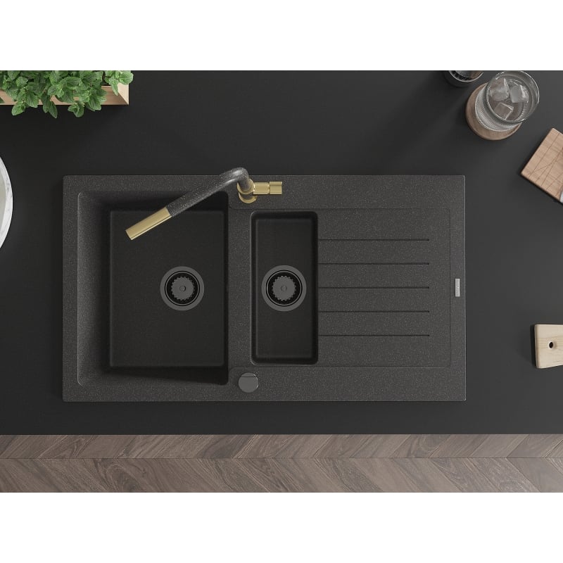 Mexen Matias 1.5-bowl granite sink with drainer and Flora kitchen faucet, black speckled - 6502-76-670401-75-B