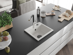 Mexen Milo single-bowl granite sink with kitchen faucet Flora, white - 6505-20-670401-07-B