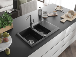 Mexen Gaspar granite sink 1.5-bowl with drainer and Flora kitchen tap, black/silver - 6507-73-670401-00