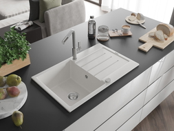 Mexen Bruno granite kitchen sink 1-bowl with drainer and Flora kitchen faucet, white - 6513-20-670401-06