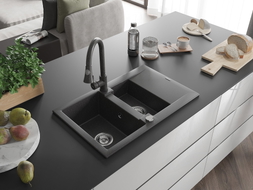 Mexen Gaspar 1.5-bowl granite sink with drainer and Elia kitchen faucet, speckled black - 6507-76-670101-76