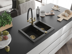 Mexen Carlos granite kitchen sink 1.5-bowl with Duo kitchen faucet, black/gold metallic - 6518-75-671701-57-G