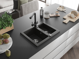 Mexen Carlos granite kitchen sink 1.5-bowl with Duero kitchen faucet, black/gold metallic - 6518-75-671600-70