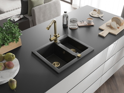 Mexen Carlos granite sink 1.5-bowl with Duero kitchen tap, black - 6518-77-671600-50