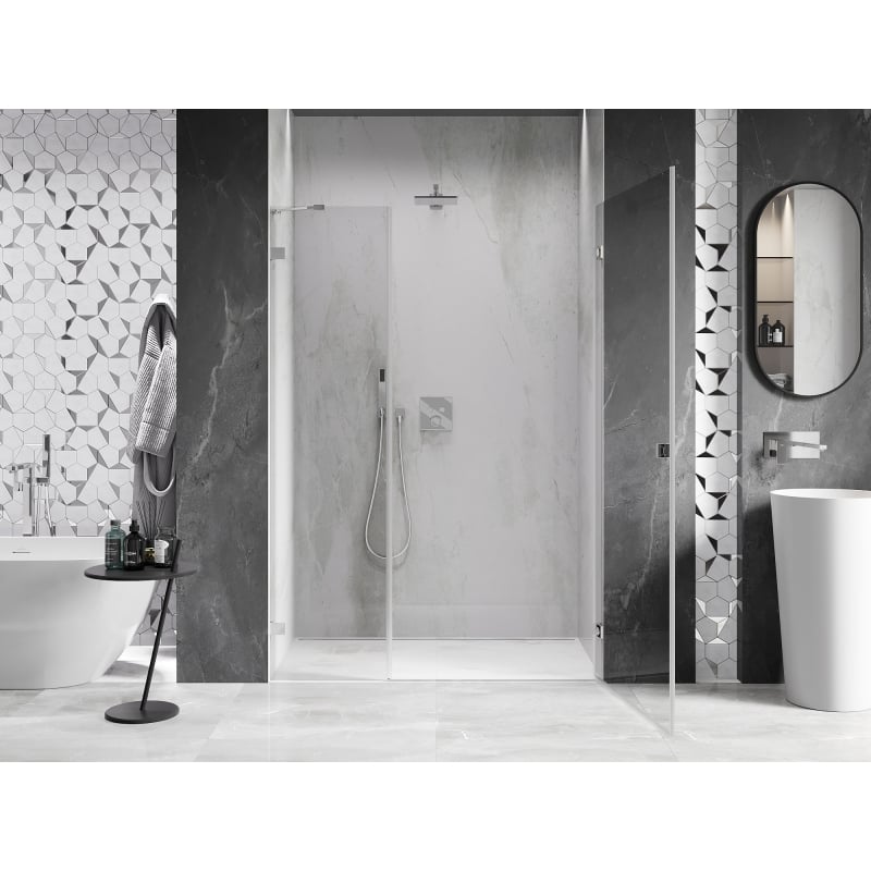 Mexen Lunar-B right hinged shower door 135 cm, transparent, chrome - 832S-135-050-01-00-P