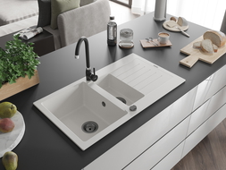 Mexen Matias 1.5-compartment granite sink with a drip tray and kitchen mixer tap Telma, White - 6502-20-670200-70