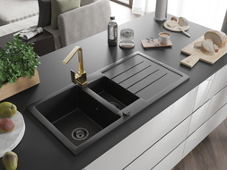 Mexen Andres granite sink 1.5-bowl with drainer and Rita kitchen tap, black/gold metallic- 6515-75-670300-50-B
