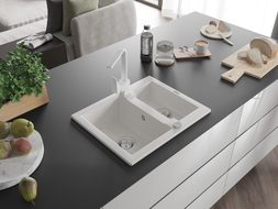 Mexen Carlos 1.5-bowl granite sink with Rita kitchen faucet, white - 6518-20-670300-20