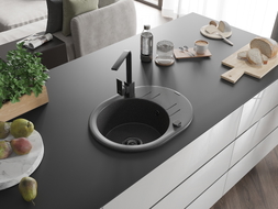Mexen Kevin 1-bowl granite sink with drainer and Rita kitchen faucet, speckled black - 6517-76-670300-70-B